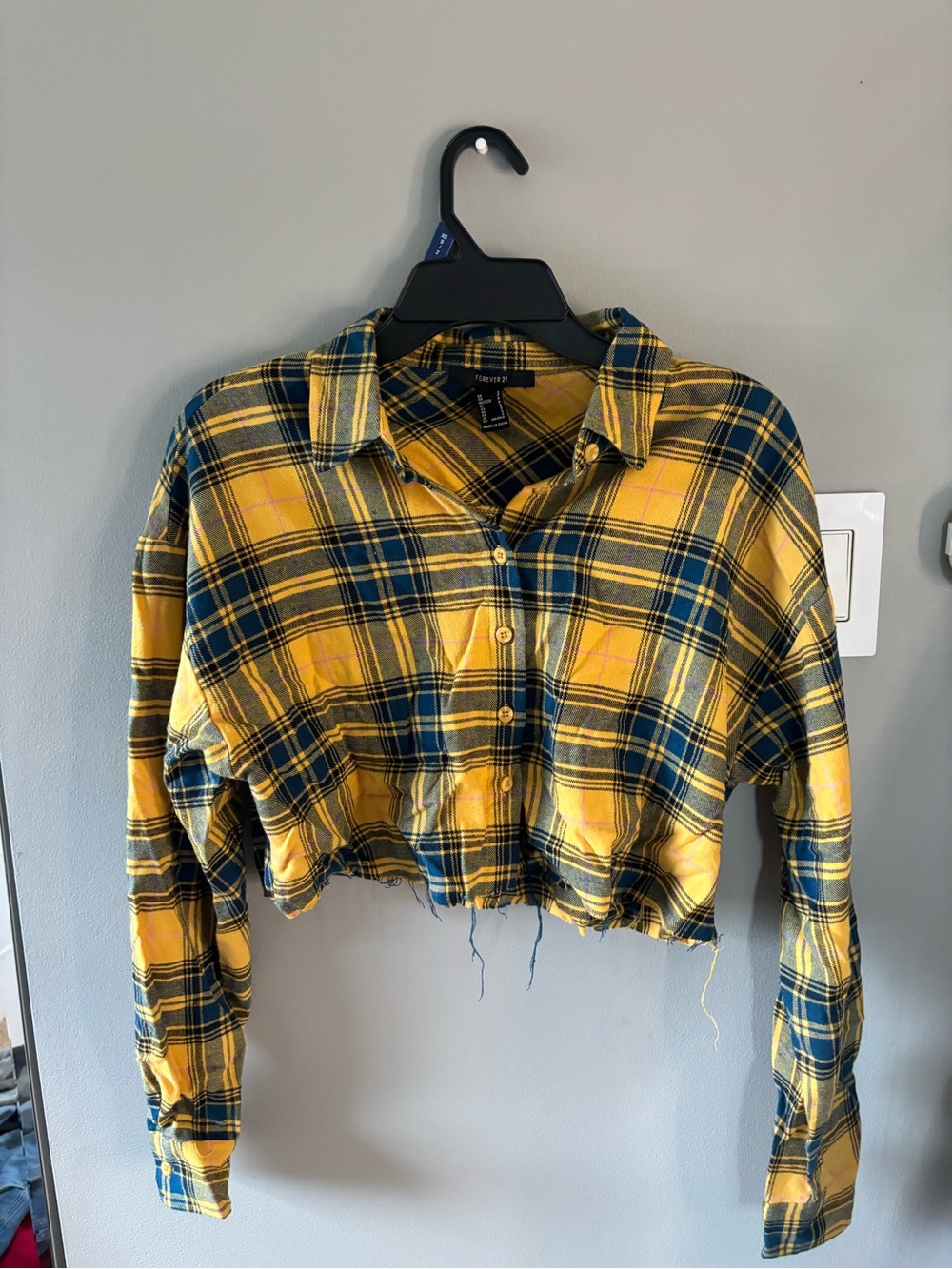 Forever 21 Yellow and Navy Cropped Flanel